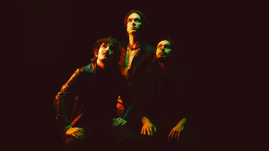 Cartel de DIRTY SOUND MAGNET