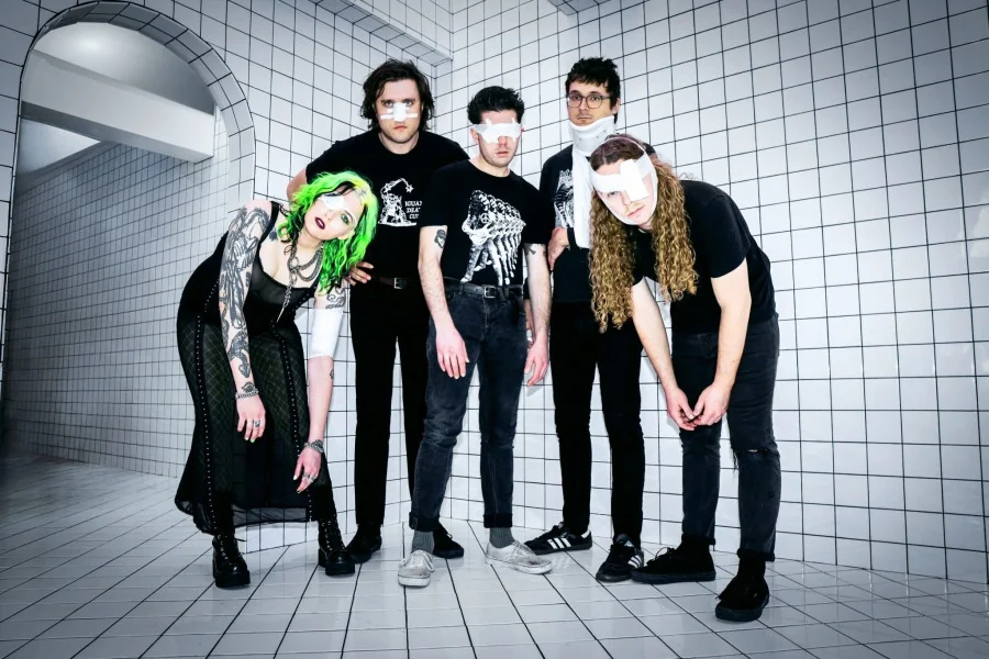 Cartel de FRANKIE AND THE WITCH FINGERS + DEATH CULT