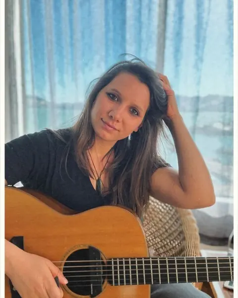 Cartell de TESS LIAUTAUD with JESSIE ROSE SHANKS + JOLIET BOUND